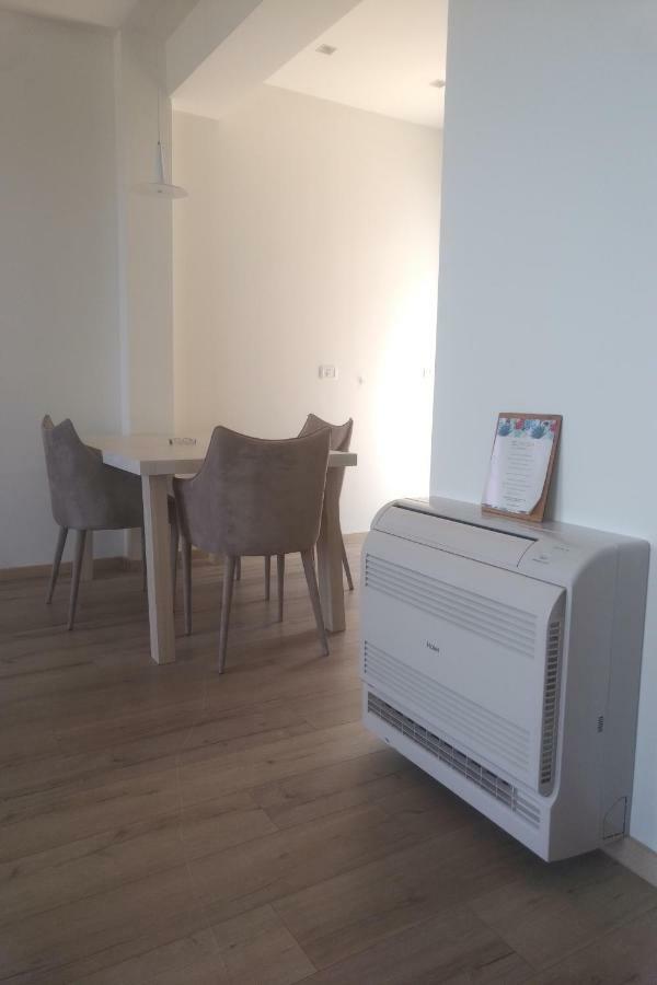 Deluxe Sea Apartment Vlorë Εξωτερικό φωτογραφία