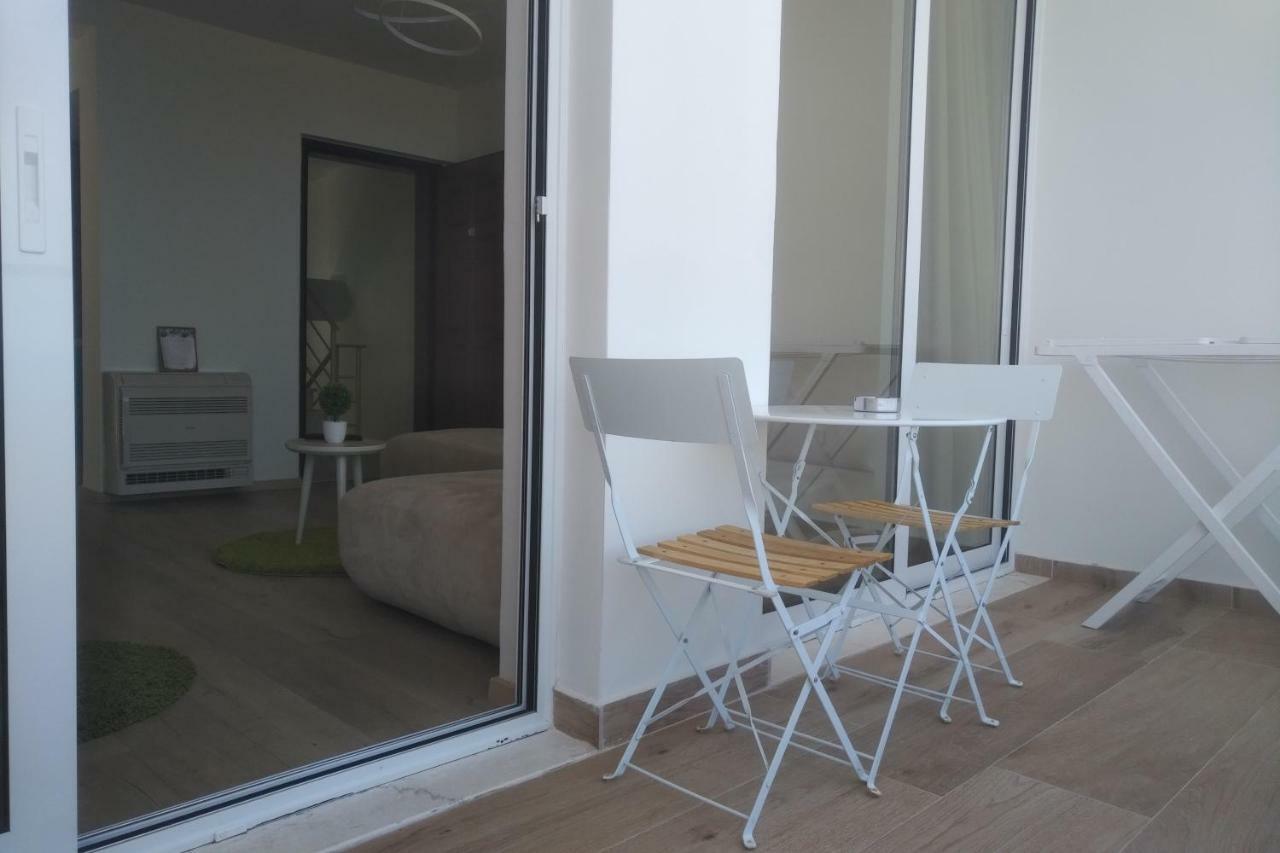 Deluxe Sea Apartment Vlorë Εξωτερικό φωτογραφία